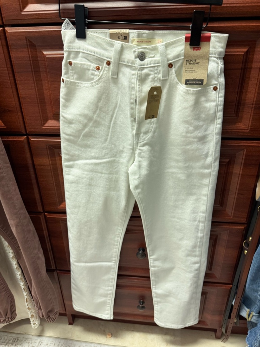 Levi's White Slim Straight Men's Jeans